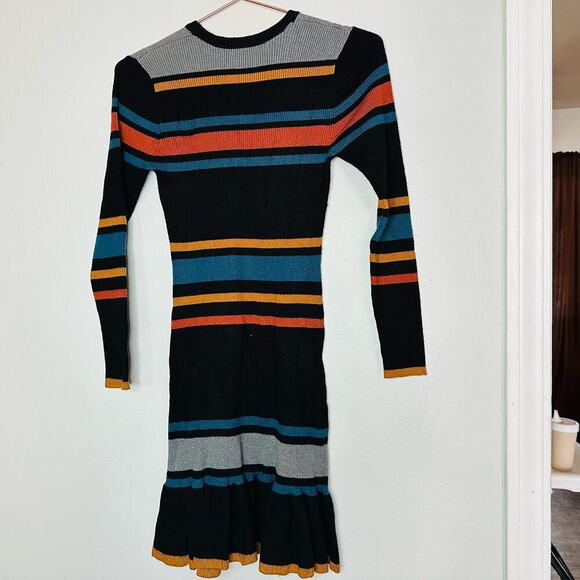 CUPCAKES AND CASHMERE Black Striped Knit Sweater Crew Neck Mini Dress Size M - Picture 8 of 12